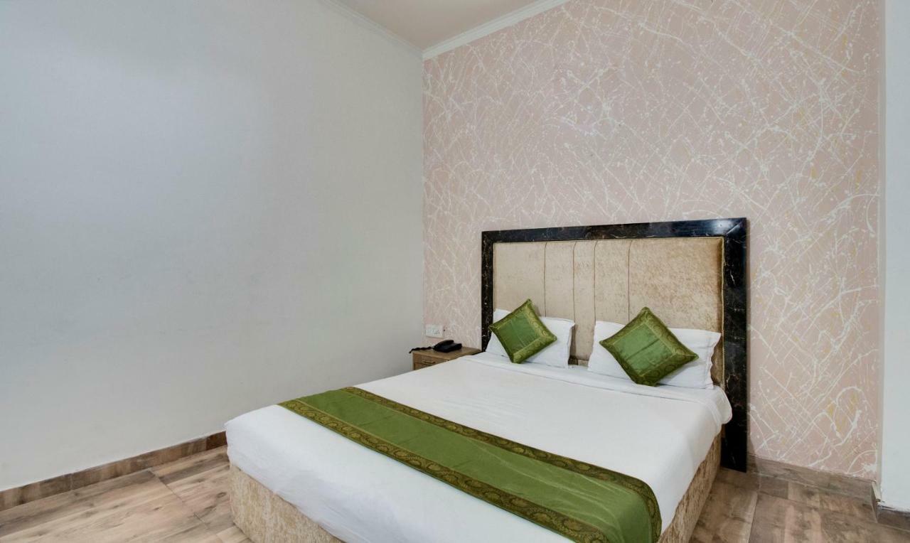 Itsy By Treebo - Royale Inn Meerut Εξωτερικό φωτογραφία