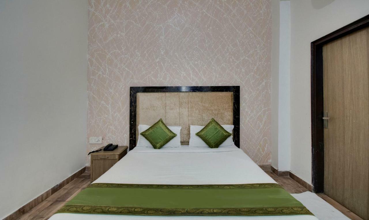 Itsy By Treebo - Royale Inn Meerut Εξωτερικό φωτογραφία